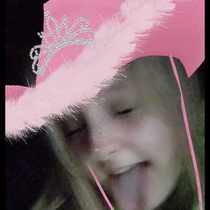 Meet your Posher, Emma